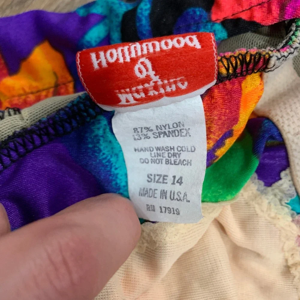 Vintage 80s Maxine of Hollywood floral one piece bathing suit - size 14 - USA